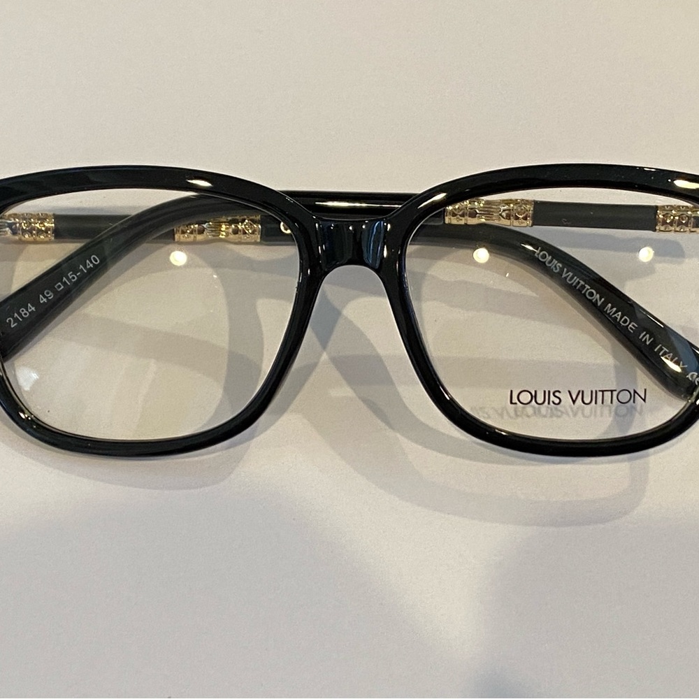 2184 49mm Black Eyeglass Frame with the Eyeglass Pouch. - Picture 2 of 7